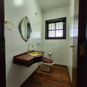 Casa com 407m², 3 dormitórios, 4 vagas, no bairro Bela Vista em Caxias do Sul para Alugar