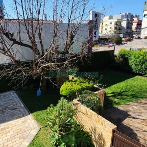 Casa com 407m², 3 dormitórios, 4 vagas, no bairro Bela Vista em Caxias do Sul para Alugar