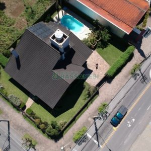 Casa com 407m², 3 dormitórios, 4 vagas, no bairro Bela Vista em Caxias do Sul para Alugar