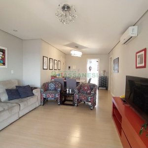 Apartamento com 91m², 2 dormitórios, 2 vagas, no bairro Panazzolo em Caxias do Sul para Alugar