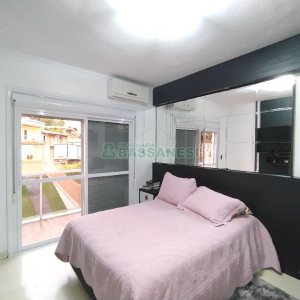 Casa Mobiliada com 450m², 3 dormitórios, 4 vagas, no bairro Charqueadas em Caxias do Sul para Alugar
