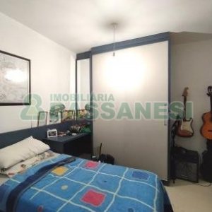 Casa Mobiliada com 450m², 3 dormitórios, 4 vagas, no bairro Charqueadas em Caxias do Sul para Alugar