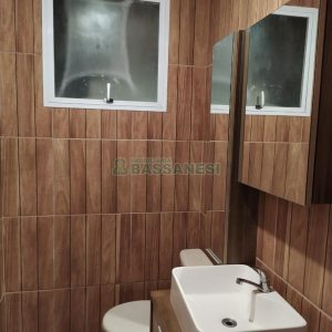 Casa Mobiliada com 450m², 3 dormitórios, 4 vagas, no bairro Charqueadas em Caxias do Sul para Alugar