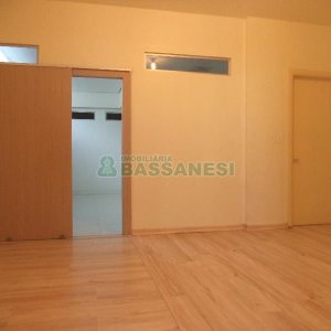 Sala com 261m², no bairro Centro em Caxias do Sul para Comprar