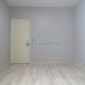 Sala com 261m², no bairro Centro em Caxias do Sul para Comprar