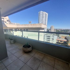 Apartamento com 74m², 2 dormitórios, 2 vagas, no bairro Santa Catarina em Caxias do Sul para Alugar
