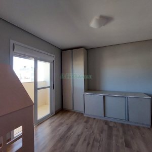 Apartamento com 74m², 2 dormitórios, 2 vagas, no bairro Santa Catarina em Caxias do Sul para Alugar