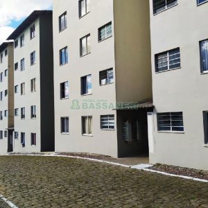 Apartamento com 38m², 2 dormitórios, 1 vaga, no bairro Nossa Senhora do Rosário em Caxias do Sul para Comprar