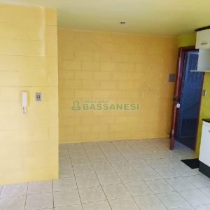Apartamento com 38m², 2 dormitórios, 1 vaga, no bairro Nossa Senhora do Rosário em Caxias do Sul para Comprar