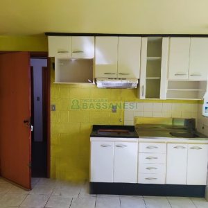 Apartamento com 38m², 2 dormitórios, 1 vaga, no bairro Nossa Senhora do Rosário em Caxias do Sul para Comprar