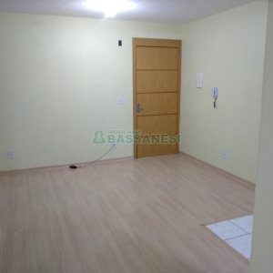 Apartamento com 60m², 2 dormitórios, 1 vaga, no bairro Nossa Senhora das Graças em Caxias do Sul para Alugar