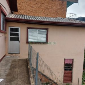 Casa com 100m², 3 dormitórios, no bairro Universitário em Caxias do Sul para Comprar