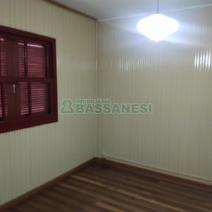 Casa com 100m², 3 dormitórios, no bairro Universitário em Caxias do Sul para Comprar