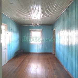 Casa com 110m², 3 dormitórios, no bairro Cruzeiro em Caxias do Sul para Comprar