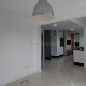 Apto Mobiliado com 250m², 3 dormitórios, 2 vagas, no bairro Panazzolo em Caxias do Sul para Alugar
