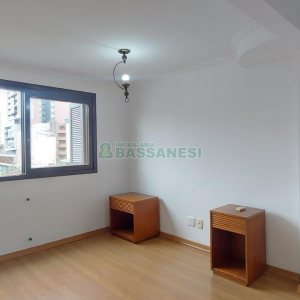 Apto Mobiliado com 250m², 3 dormitórios, 2 vagas, no bairro Panazzolo em Caxias do Sul para Alugar