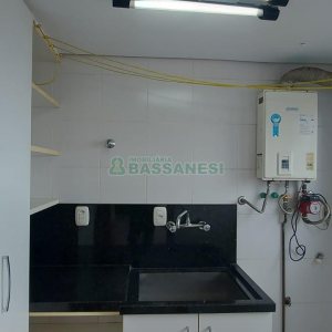 Apto Mobiliado com 250m², 3 dormitórios, 2 vagas, no bairro Panazzolo em Caxias do Sul para Alugar