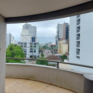 Apto Mobiliado com 250m², 3 dormitórios, 2 vagas, no bairro Panazzolo em Caxias do Sul para Alugar