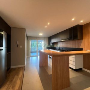 Apto Mobiliado com 178m², 3 dormitórios, 3 vagas, no bairro Centro em Caxias do Sul para Alugar