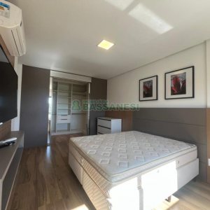 Apto Mobiliado com 178m², 3 dormitórios, 3 vagas, no bairro Centro em Caxias do Sul para Alugar