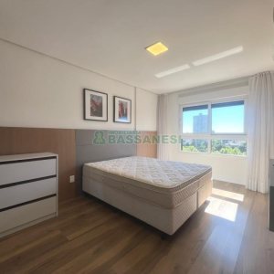 Apto Mobiliado com 178m², 3 dormitórios, 3 vagas, no bairro Centro em Caxias do Sul para Alugar