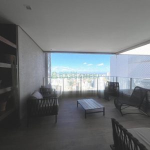 Apto Mobiliado com 178m², 3 dormitórios, 3 vagas, no bairro Centro em Caxias do Sul para Alugar