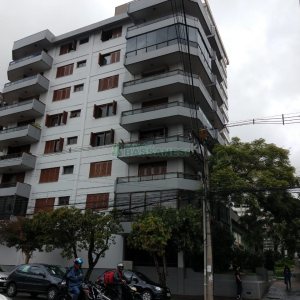 Apartamento com 228m², 4 dormitórios, 2 vagas, no bairro Centro em Caxias do Sul para Comprar