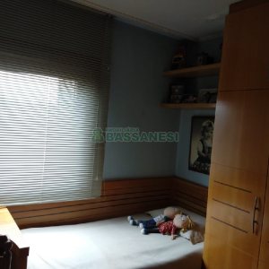 Apartamento com 228m², 4 dormitórios, 2 vagas, no bairro Centro em Caxias do Sul para Comprar