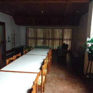 Apartamento com 228m², 4 dormitórios, 2 vagas, no bairro Centro em Caxias do Sul para Comprar