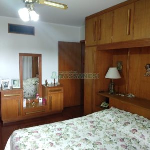 Apartamento com 228m², 4 dormitórios, 2 vagas, no bairro Centro em Caxias do Sul para Comprar