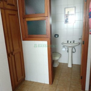 Apartamento com 228m², 4 dormitórios, 2 vagas, no bairro Centro em Caxias do Sul para Comprar