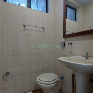 Sala com 70m², no bairro São Pelegrino em Caxias do Sul para Alugar