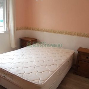 Apartamento com 50m², 2 dormitórios, 1 vaga, no bairro De Lazzer em Caxias do Sul para Comprar