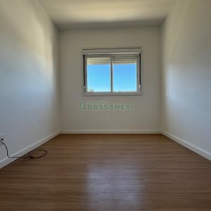 Apartamento com 69m², 2 dormitórios, 2 vagas, no bairro Lourdes em Caxias do Sul para Alugar