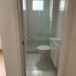 Apartamento com 69m², 2 dormitórios, 2 vagas, no bairro Lourdes em Caxias do Sul para Comprar