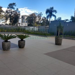 Apto Mobiliado com 167m², 3 dormitórios, 3 vagas, no bairro Universitário em Caxias do Sul para Comprar