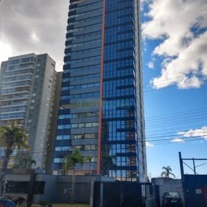Apto Mobiliado com 167m², 3 dormitórios, 3 vagas, no bairro Universitário em Caxias do Sul para Comprar