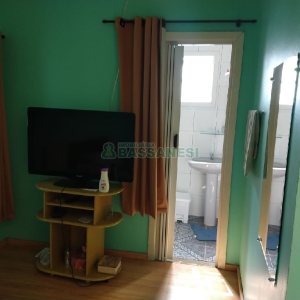 Casa com 75m², 4 dormitórios, 3 vagas, no bairro Santa Catarina em Caxias do Sul para Comprar