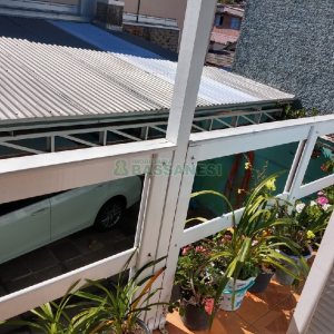 Casa com 75m², 4 dormitórios, 3 vagas, no bairro Santa Catarina em Caxias do Sul para Comprar