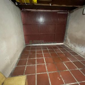 Casa com 200m², 5 dormitórios, 2 vagas, no bairro Rio Branco em Caxias do Sul para Comprar