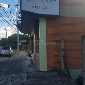 Loja com 512m², no bairro Planalto em Caxias do Sul para Comprar