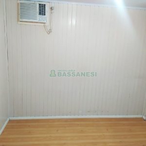 Casa com 113m², 3 dormitórios, 2 vagas, no bairro Planalto em Caxias do Sul para Comprar