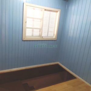 Casa com 113m², 3 dormitórios, 2 vagas, no bairro Planalto em Caxias do Sul para Comprar