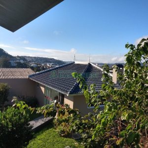 Casa com 338m², 3 dormitórios, 2 vagas, no bairro Arco Baleno em Caxias do Sul para Comprar