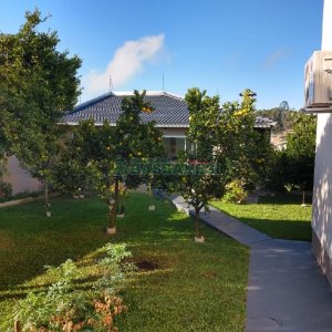 Casa com 338m², 3 dormitórios, 2 vagas, no bairro Arco Baleno em Caxias do Sul para Comprar