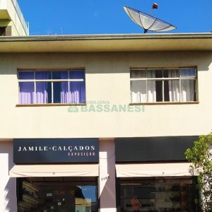 Casa com 92m², 3 dormitórios, no bairro Rio Branco em Caxias do Sul para Alugar