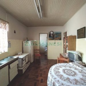 Casa com 92m², 3 dormitórios, no bairro Rio Branco em Caxias do Sul para Alugar