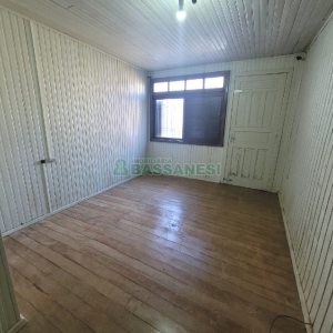Casa Comercial com 190m², 3 dormitórios, no bairro Lourdes em Caxias do Sul para Alugar