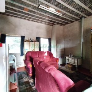 Casa com 99m², 2 dormitórios, 2 vagas, no bairro Cidade Nova em Caxias do Sul para Comprar