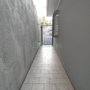 Casa com 80m², 2 dormitórios, no bairro Centro em Caxias do Sul para Alugar